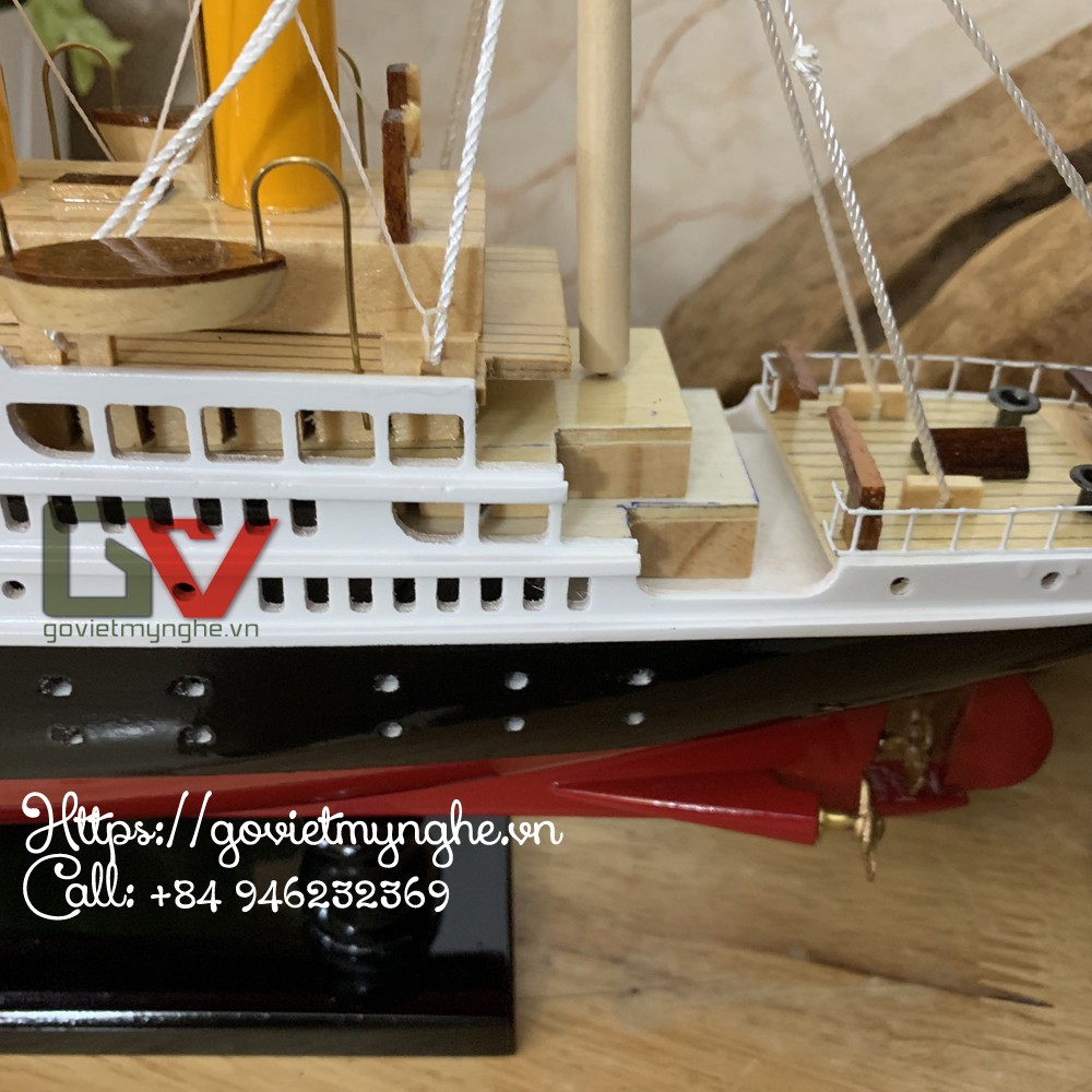 Mô hình tàu Titanic tàu gỗ trang trí tàu Titanic mô hình bằng gỗ - Gỗ sơn màu - Thân tàu dài 40cm