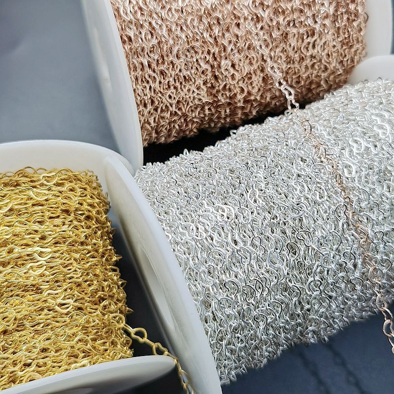 Dây xích dài 1m phối hình trái tim bằng đồng làm vòng cổ