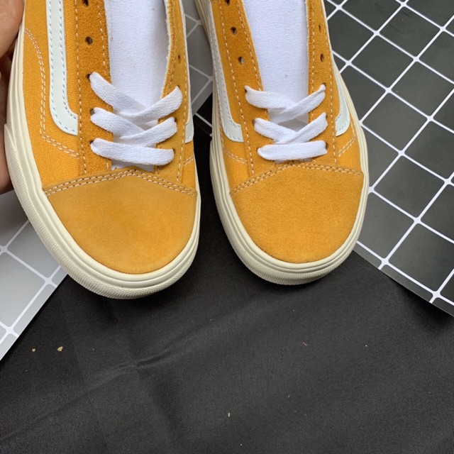 Giày vans màu vàng hàng 1:1
