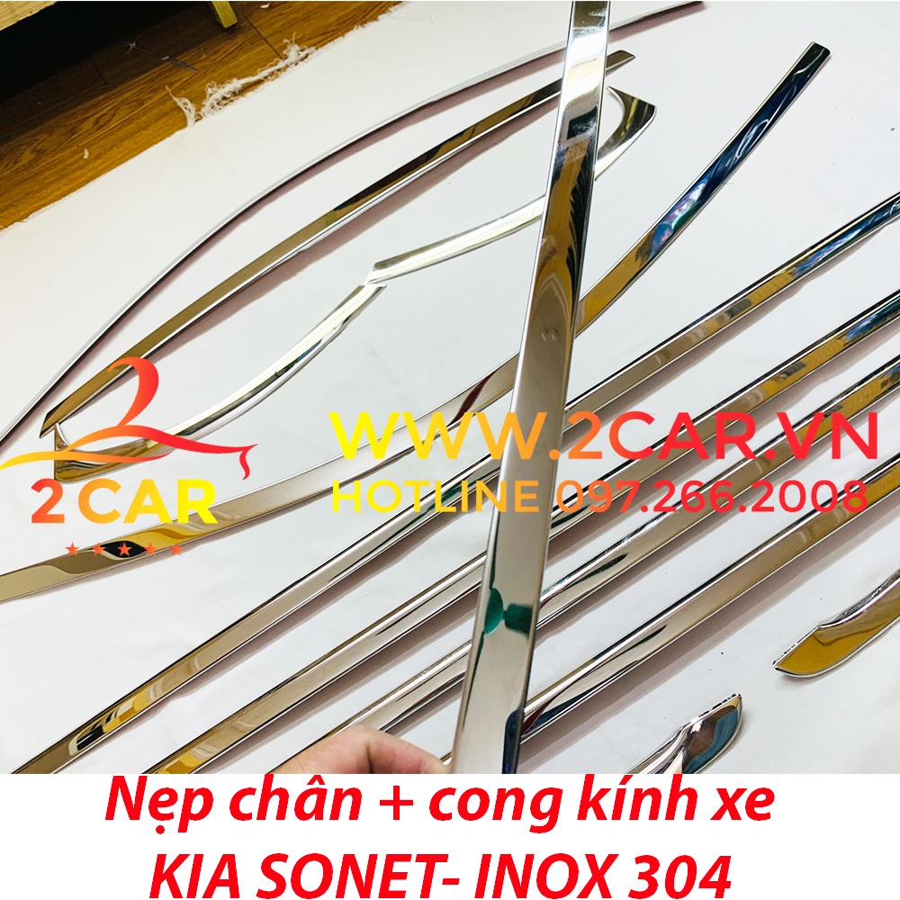 Nẹp viền chân kính, cong kính xe KIA SONET 2021- 2022 chất liệu inox 304 sáng bóng