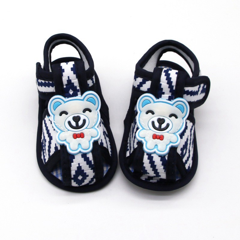 Sandal hình gấu dễ thương cho bé sơ sinh