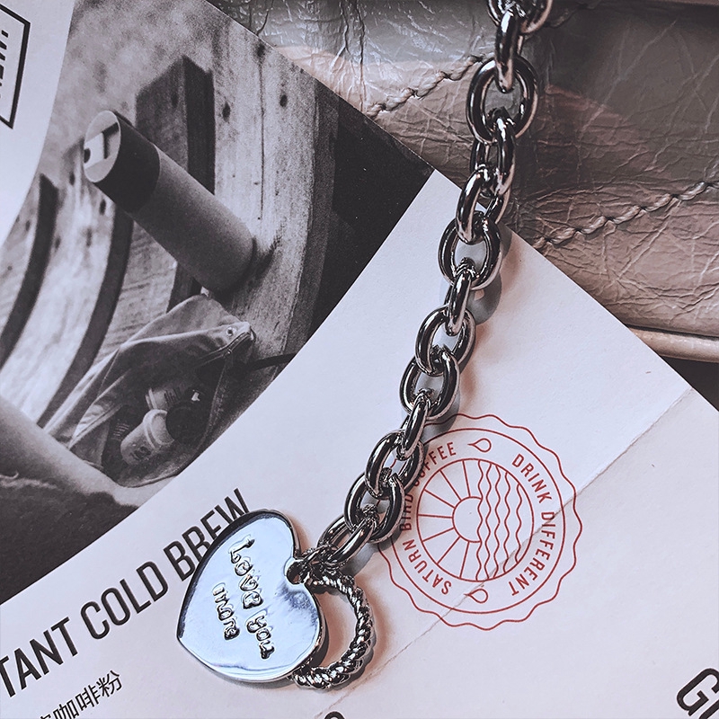 [Mã FASHIONCB231 hoàn tối đa 30K xu đơn 99K] Ins Punk Metal Cold Wind Love Clavicle Chain Necklace | BigBuy360 - bigbuy360.vn