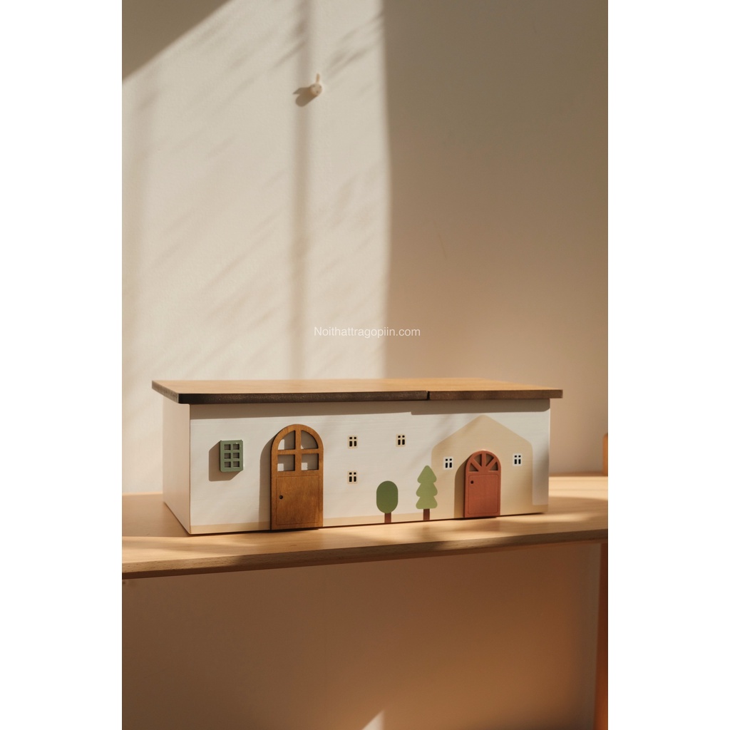 Nhà gỗ lưu trữ khẩu trang