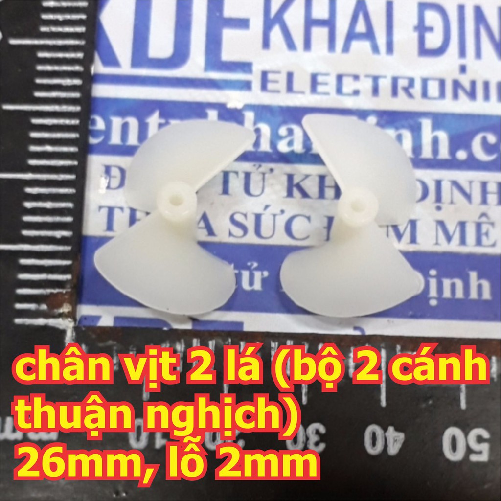 4 cái chân vịt tàu thủy mô hình 2 lá, 2 cánh màu trắng nhựa cứng ( 2 thuận, 2 nghịch) 26mm, lỗ trục 2mm kde5495