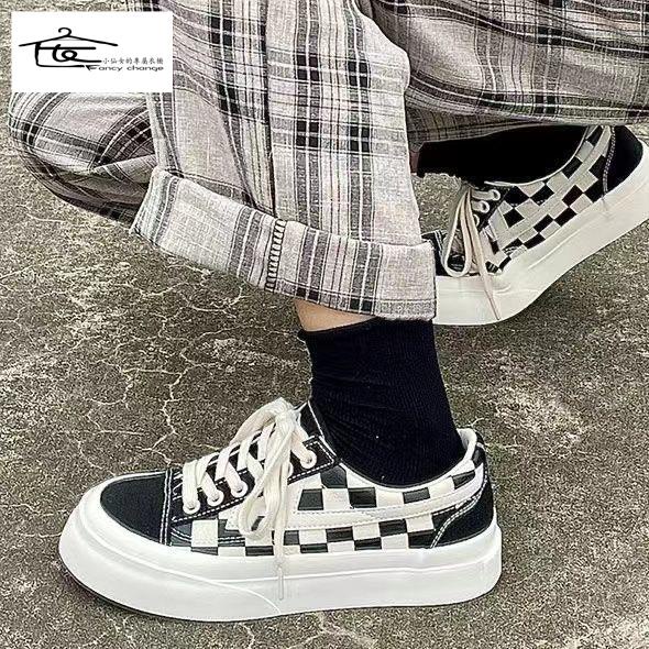 Giày Thể Thao Canvas Đế Dày Mũi Tròn Màu Trắng Đen Thời Trang Cho Nữ
