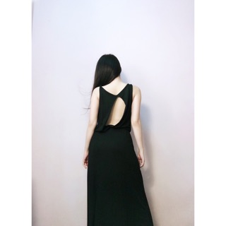 Đầm maxi thun lụa hở lưng giọt nước
