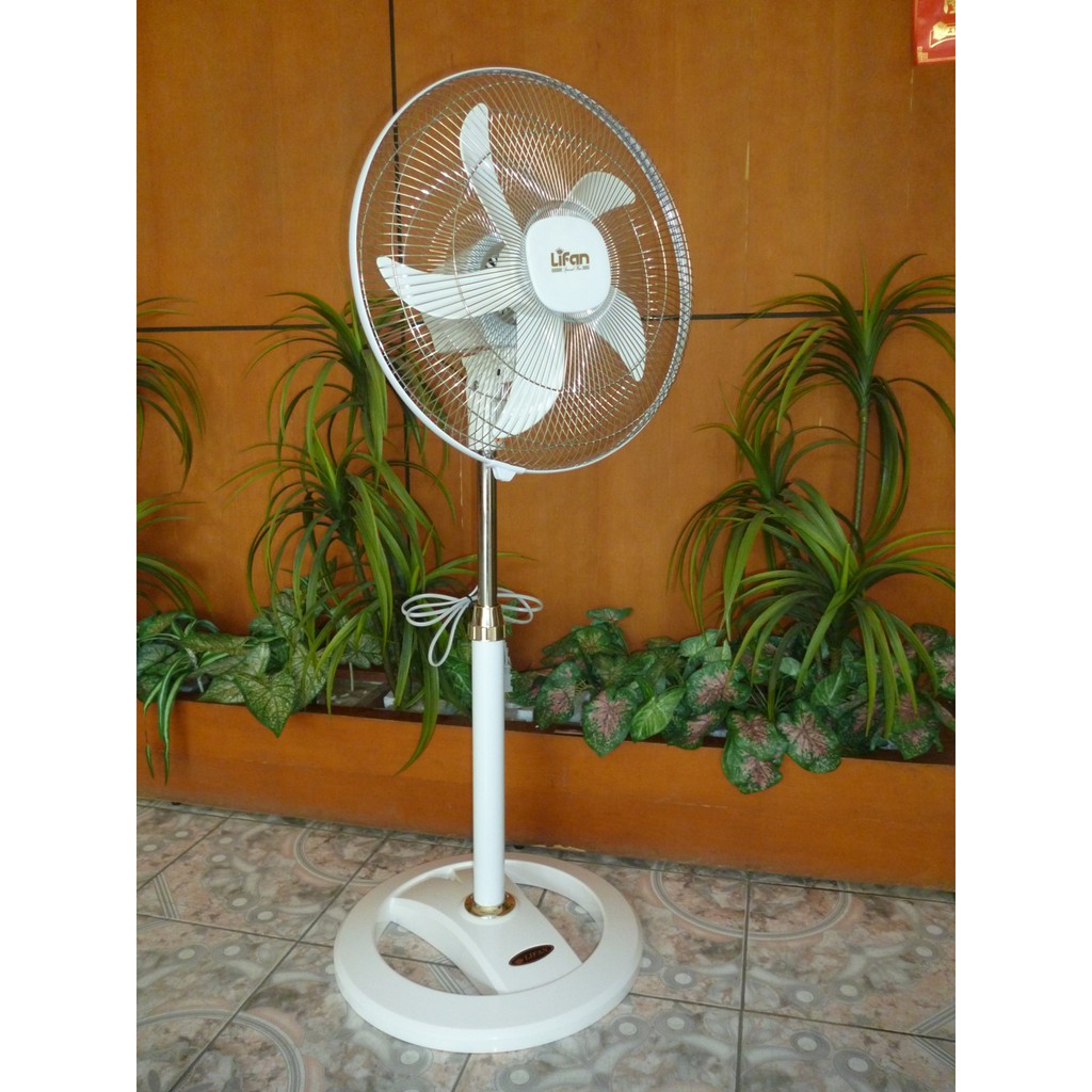 Quạt Đứng Thân Sắt Lifan Đ-616A
