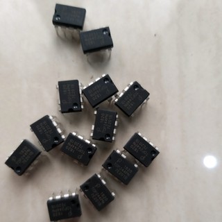 com bo bộ 4 con IC nguồn top 244