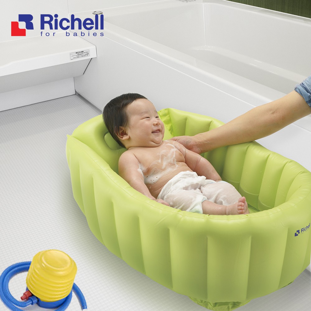 Chậu tắm Phao Richell hàng Nhật Bản Chống trơn trượt tuyệt đối cho trẻ từ sơ sinh (kèm bơm) - RC98072