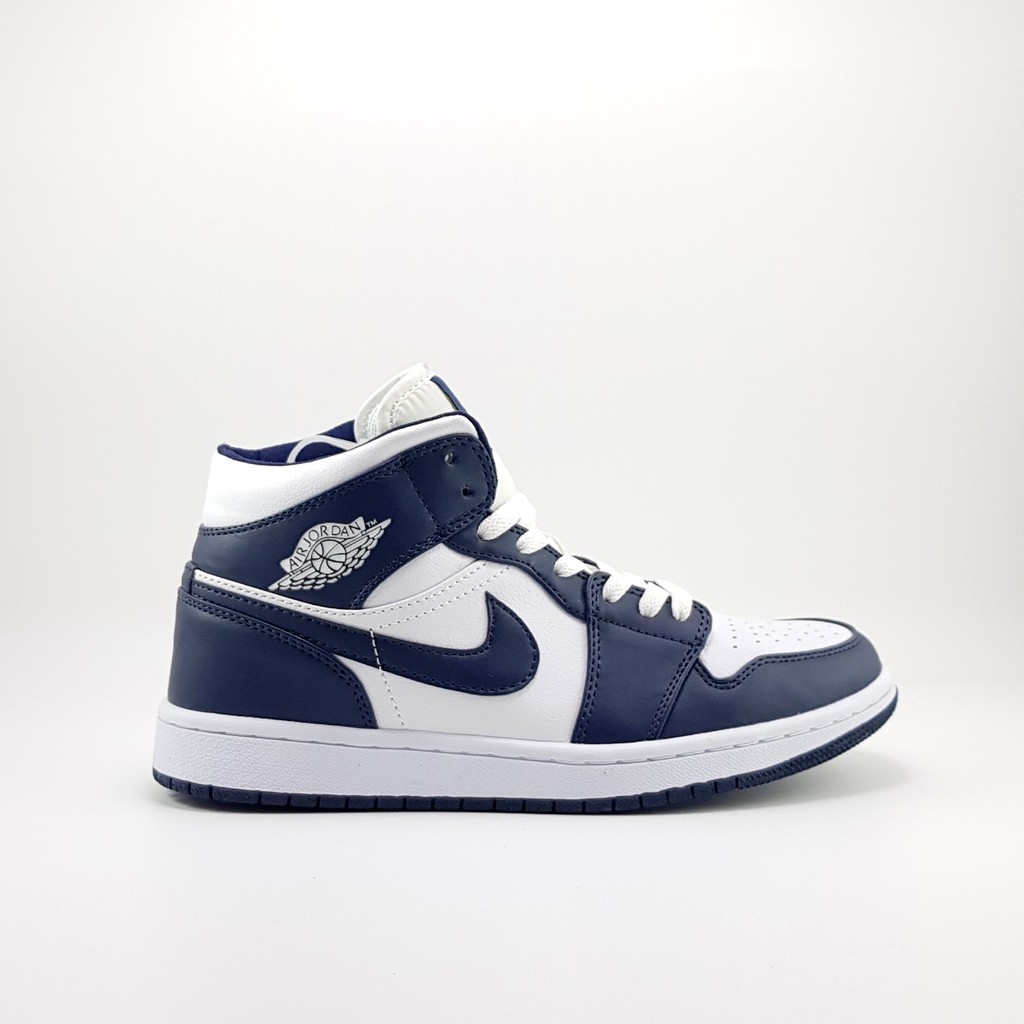 Giày Sneaker cao cổ JordanAir Jordan 1 mid retro Navy/White