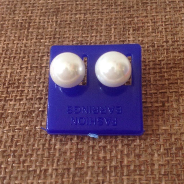 Bông tai nữ bạc, nụ trai cho nữ phong cách đơn giản nhưng rất đẹp