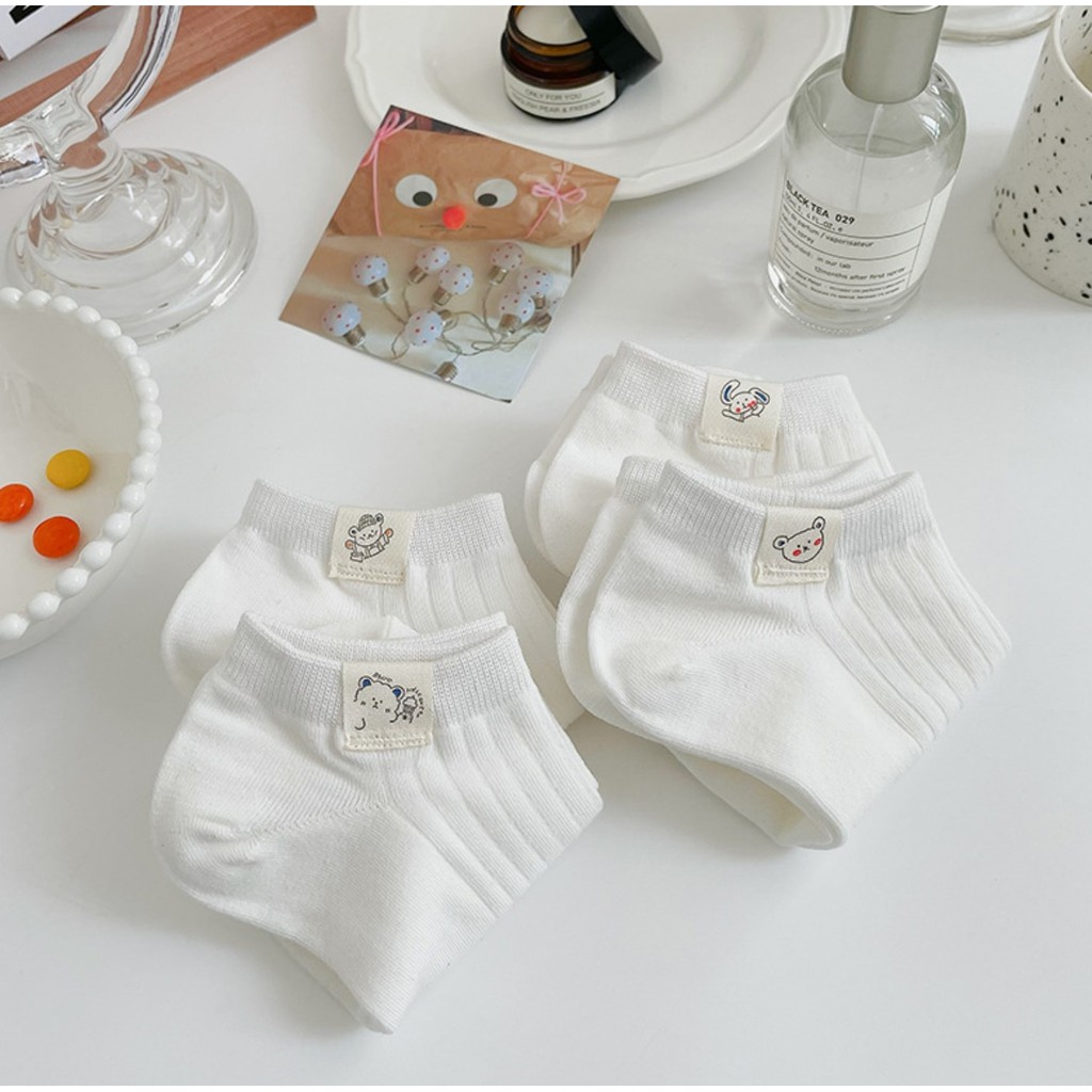 TẤT TEM NGẮN TRẮNG Con sâu xanh