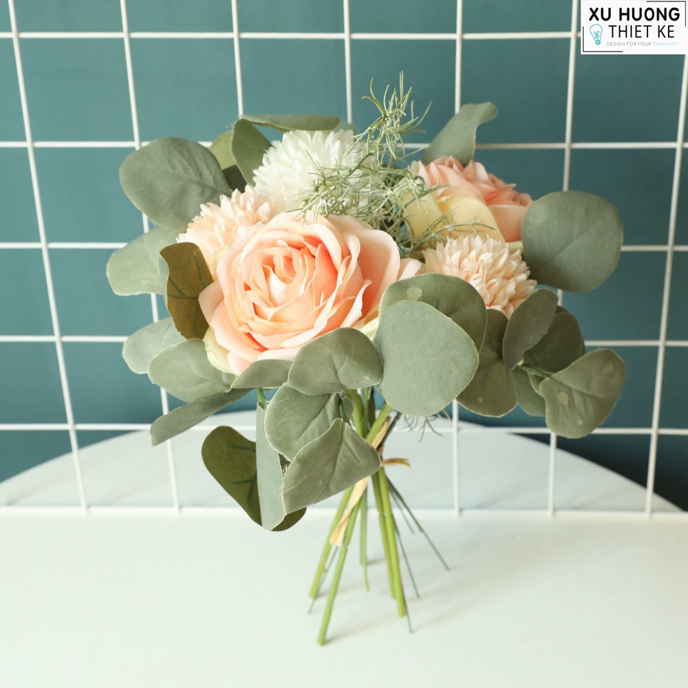 Hoa bó cầm tay Rose Lady