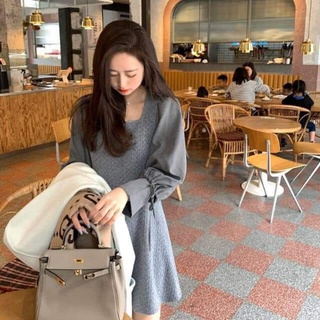 Đầm len tiểu thư