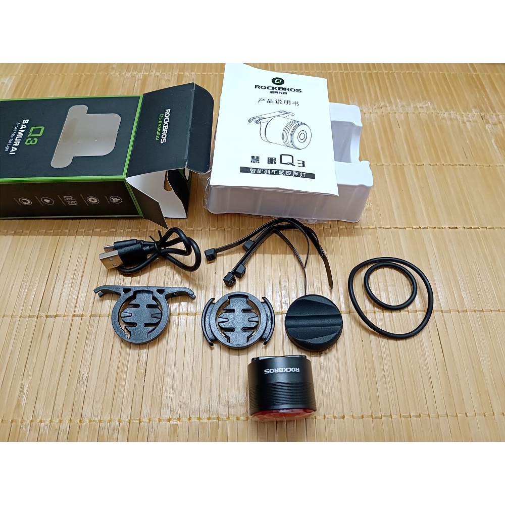 Đèn xe đạp Rockbros RHL-1000, độ sang 1000lm, pin 4800mah