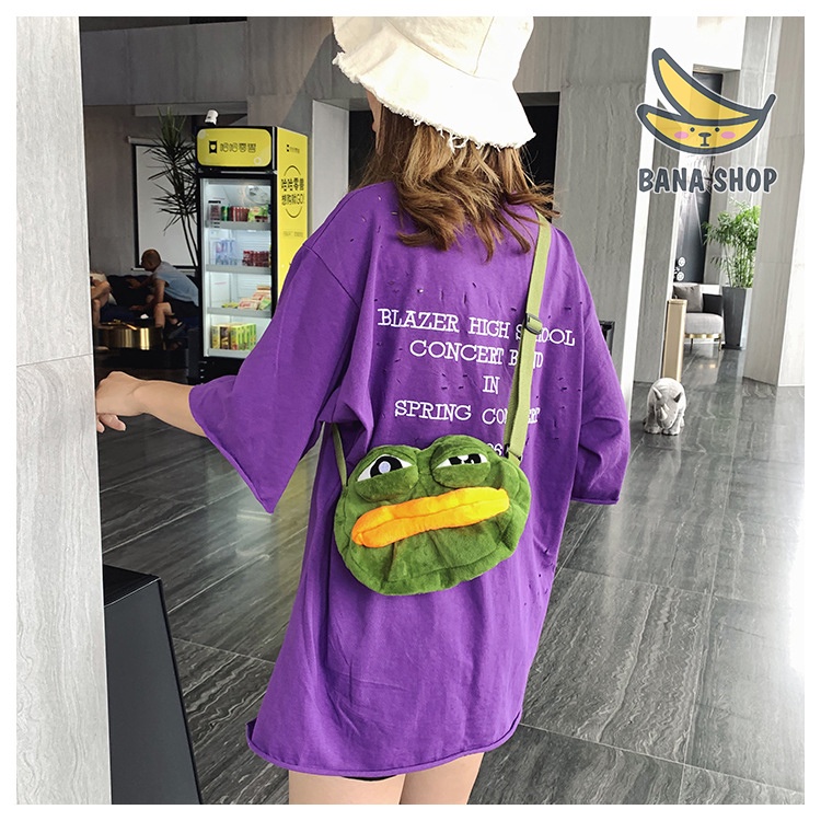Túi đeo chéo nhỏ mặt ếch xanh Pepe sad frog siêu bựa dành cho vozer