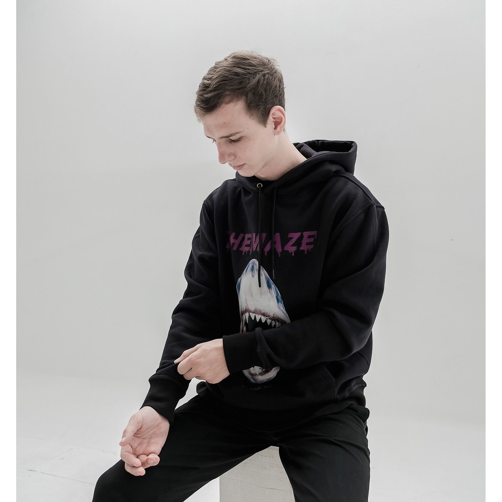 Hoodie TheMaze - Black Shark