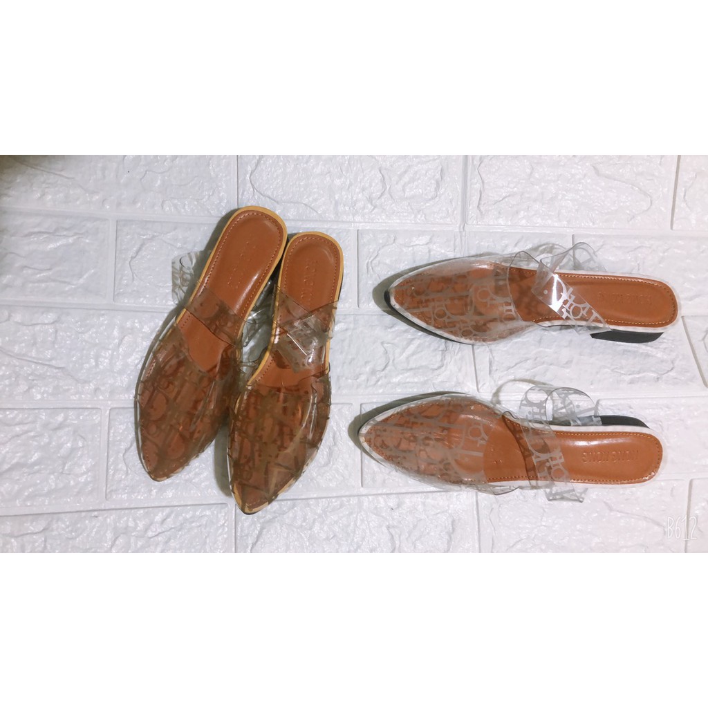 Dép sục thời trang hot trend 2020 phân lên chân cực chất