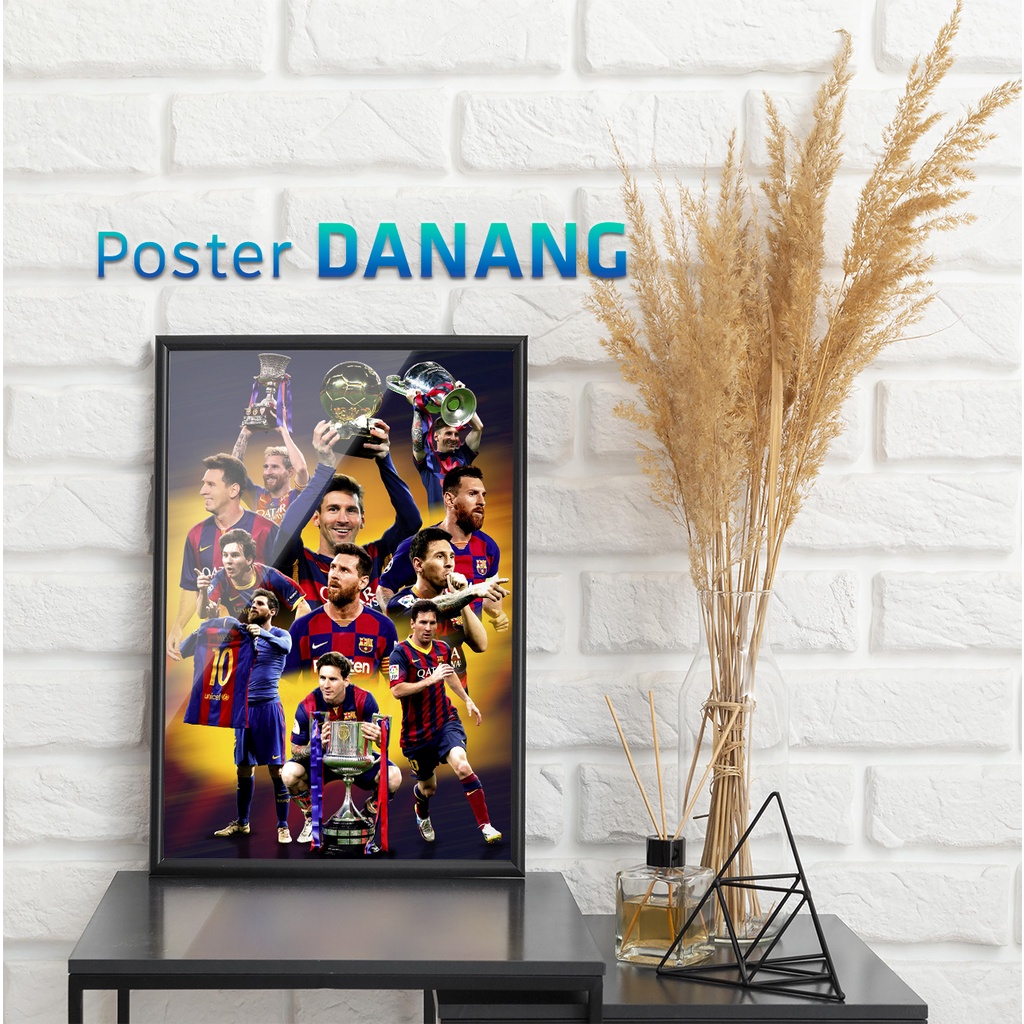 Khung ảnh treo tường POSTER BÓNG ĐÁ MESSI size 26cm x 35cm