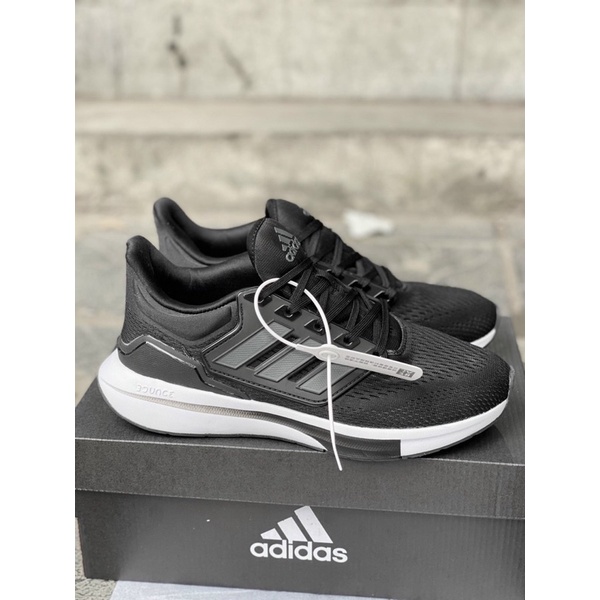 Giày thể thao EQ21 đế bounce màu đen trắng