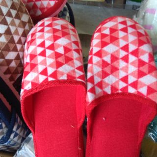Dép bông đi trong nhà (2 size người lớn và trẻ em)