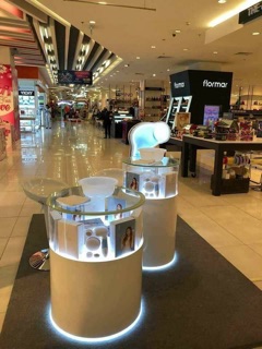 Máy rửa mặt Flawless công nghệ Nhật Bản