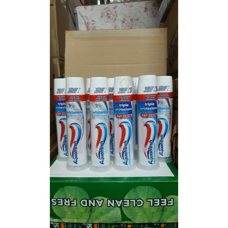 (Mẫu mới)Kem Đánh Răng Aquafresh Fresh & Minty 100ml của Anh