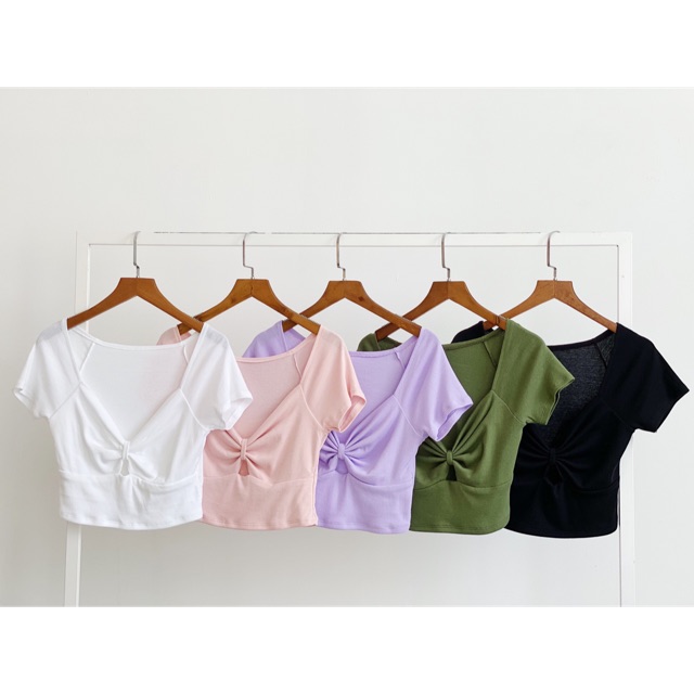 ☀️ Áo crop cổ V( Hình thật)
