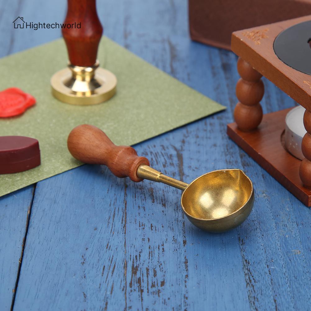 Dụng cụ nấu nung chảy sáp với tay cầm bằng gỗ chuyên dụng