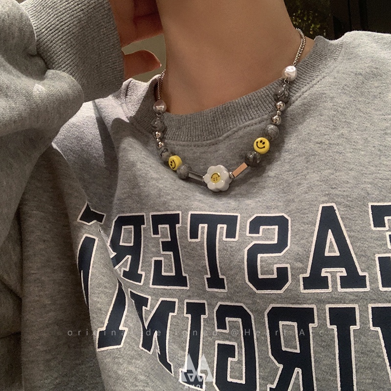 Vòng cổ choker mặt hình xúc xắc ngọc trai đầu lâu bướm và mặt cười phong cách Hàn Quốc cho nam nữ