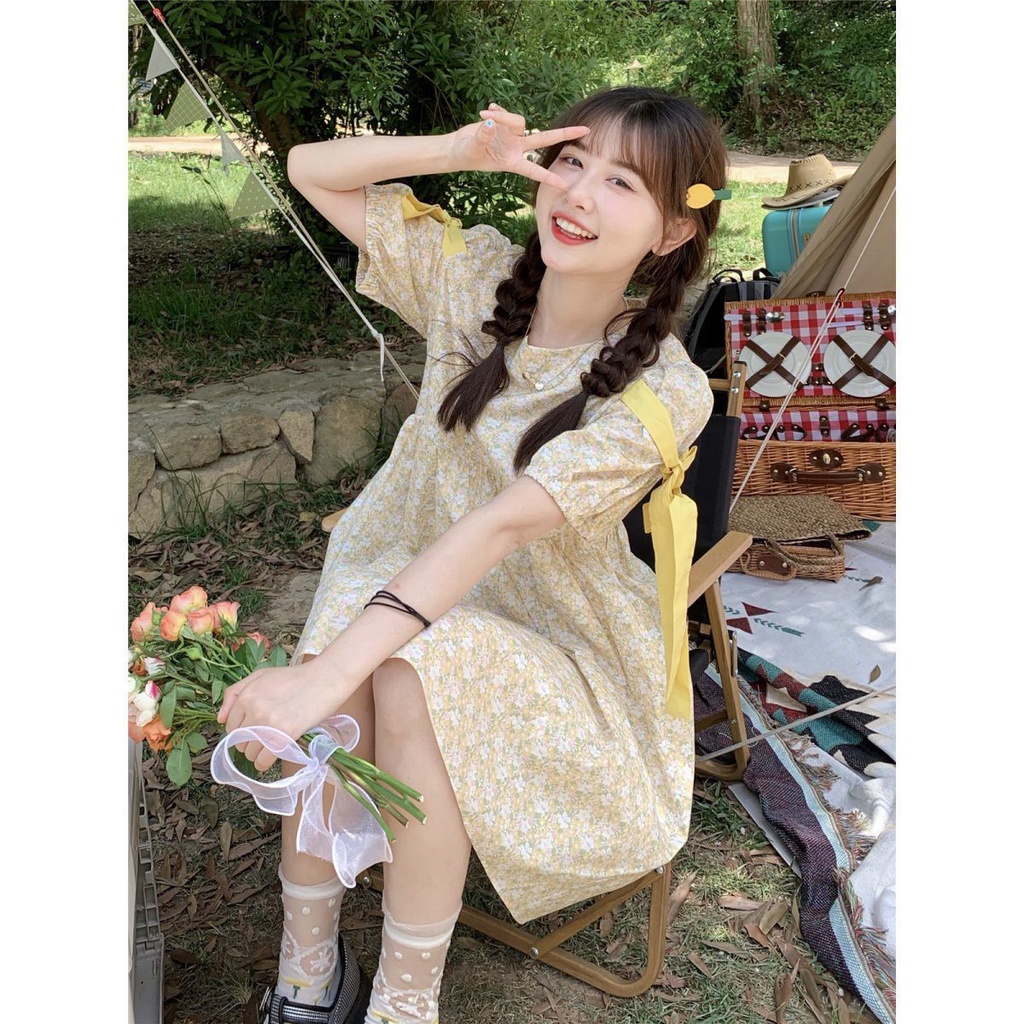 Đầm Tay Ngắn Cổ Chữ V Họa Tiết Hoa Nhỏ Thiết Kế Đơn Giản Hợp Thời Trang