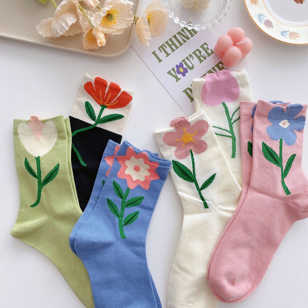 Tất hoa cute quá chừng luôn