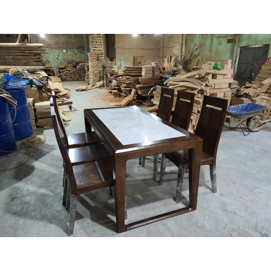 Bàn ăn mặt đá chân khung | BigBuy360 - bigbuy360.vn