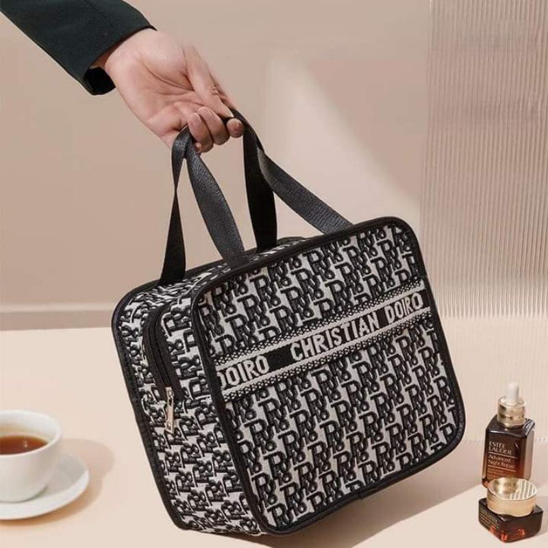 Túi đựng đồ 2 quai DOIRO khoá kéo đen trắng sang trọng , tiện lợi