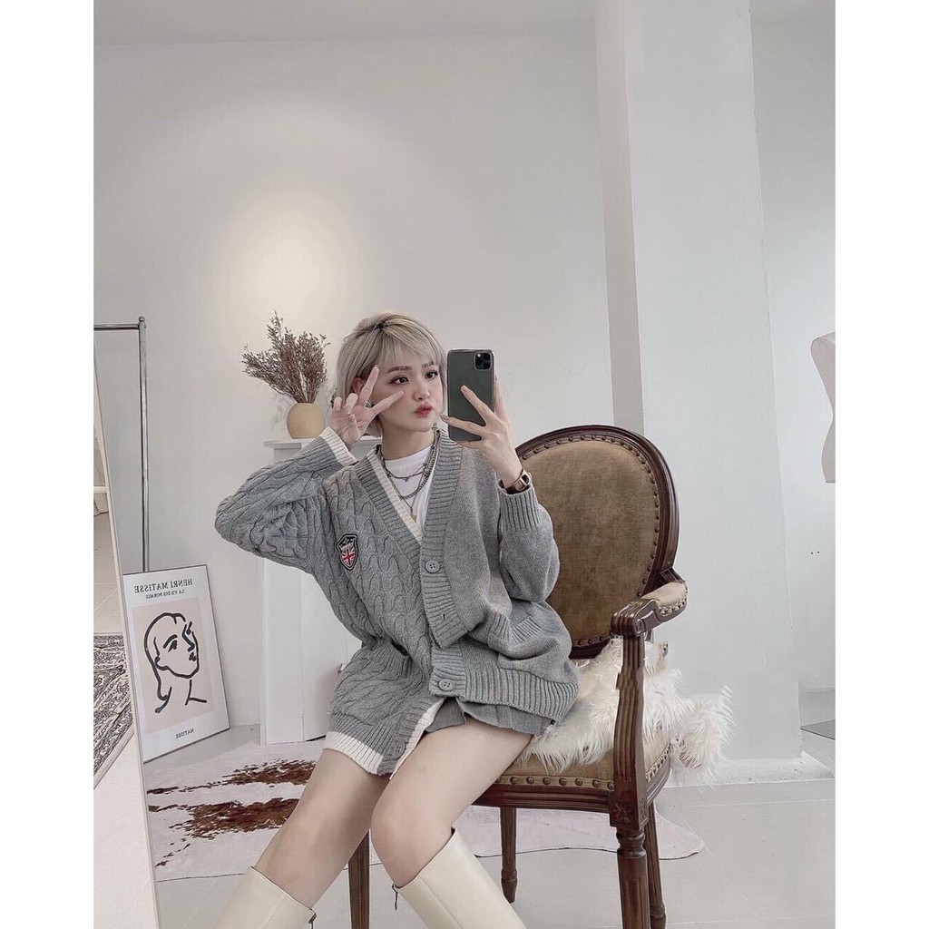  🎀HÀNG ĐẸP🎀 Áo Khoác Cadigan Len Xám Huy Hiệu  Dành Cho Nữ_Phong Cách Hàn Quốc | BigBuy360 - bigbuy360.vn