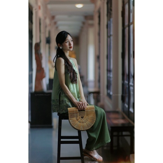 Quần ống rộng - Lengdeng.Collect | Quần tơ ống rộng 2 lớp phối kèm áo dài