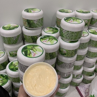 kem ủ trắng Aloe vera Spa