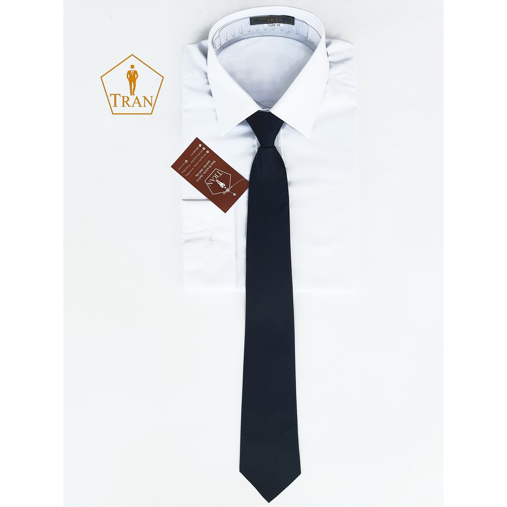 Cà Vạt Đen Sọc Xéo Nổi Dây Kéo Thắt Sẵn 8cm Bản Trung
