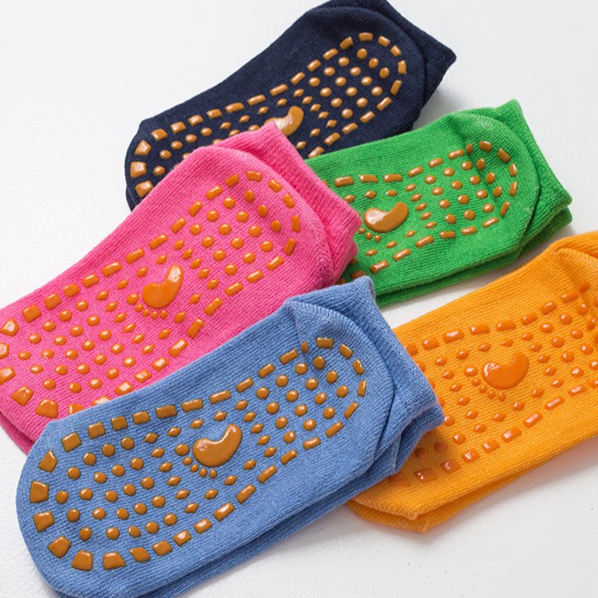 Vớ Cao Su Silicone Chống Trượt Màu Trơn Cho Bé 1-12 Tuổi