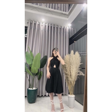 Jumpsuits cổ yếm đắp chéo