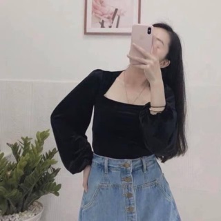 ÁO NHUNG NỮ MÀU ĐEN CỔ VUÔNG TAY BỒNG