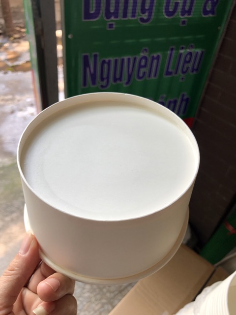 Bịch 5 Hộp giấy tròn màu trắng 750ml
