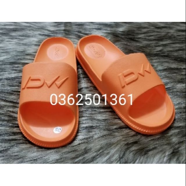 Combo dép khách chọn