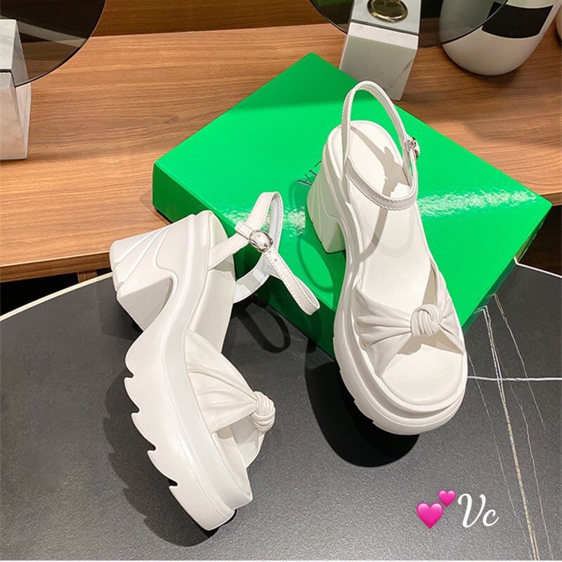 Sandal đế đúp quai nơ xoắn