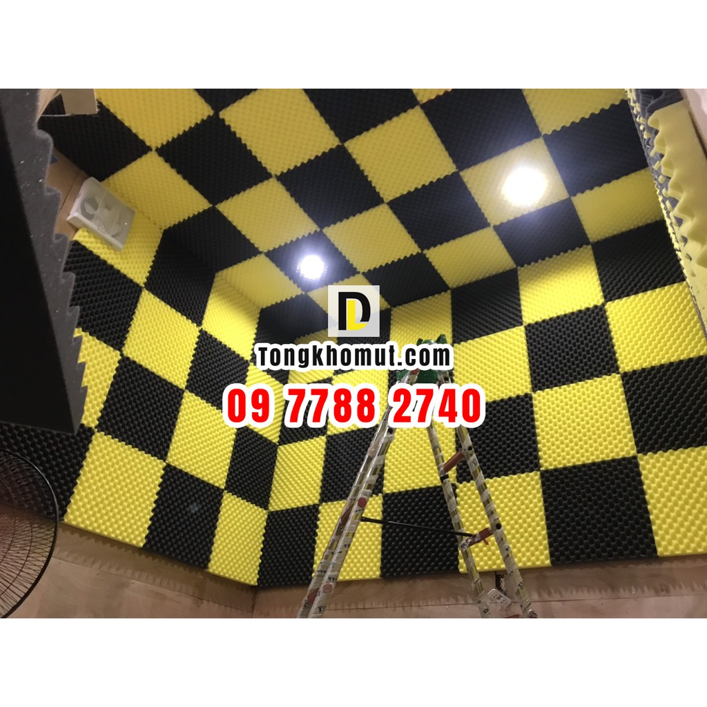 - diện tích 1 m2 mút trứng tiêu âm, cách âm dùng cho phòng thu, phòng karaoke - loại mút tỉ trọng cao