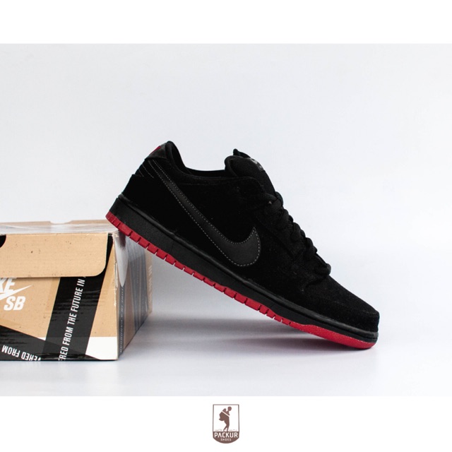 Giày Nike Dunk SB Levis Black Denim