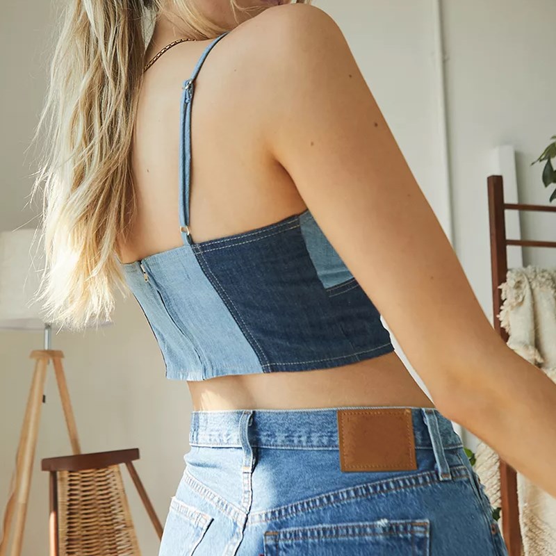 Áo Lửng Hai Dây Vải Jean Cổ V Gợi Cảm Cho Nữ | BigBuy360 - bigbuy360.vn