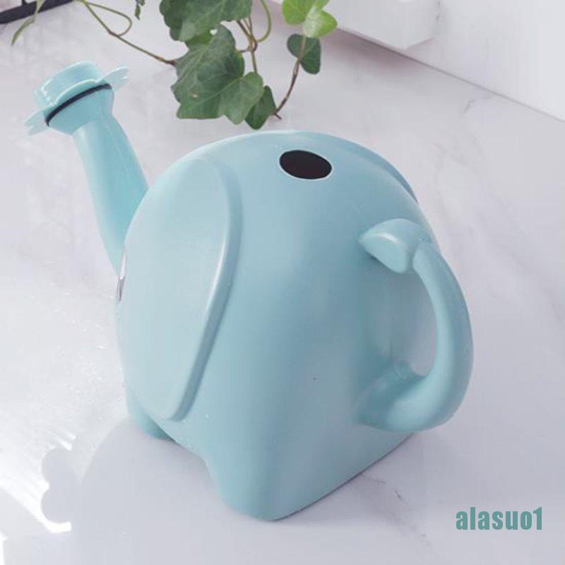 Bình Tưới Cây Ngoài Trời Hình Voi Dung Tích 1.5l