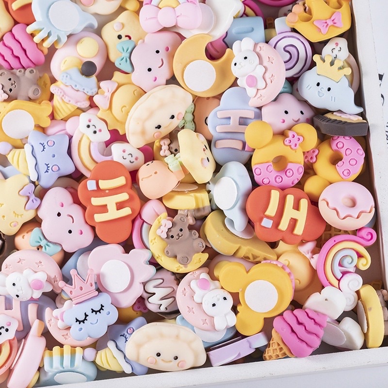 Combo 10 Sticker Dán 3D Trang Trí Bình Nước Dễ Thương