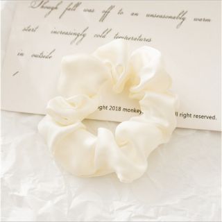 Dây cột tóc scrunchies siu dễ thương ( ib để chọn mẫu ạ )